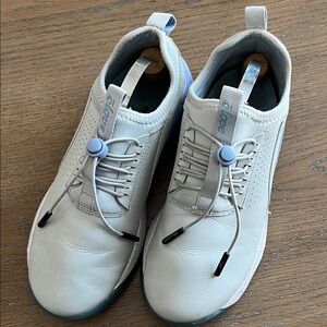 Clove Women's Light Gray and Lavender Nursing Shoes Size 7.5